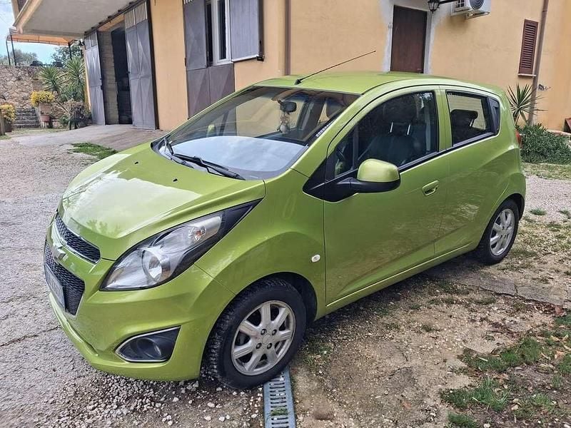 Usata Chevrolet Spark 68 CV (50 kW) 2013 Verde Utilitaria