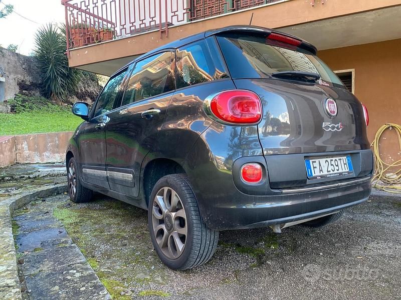 Usata Fiat 500L Lounge 80 CV (58 kW) 2015 Nero Monovolume