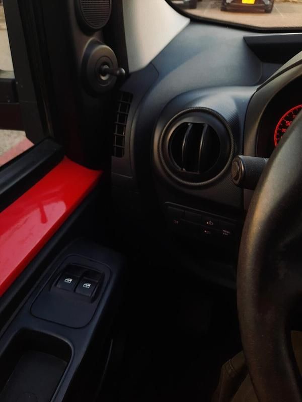 Usata Fiat Qubo Trekking 75 CV (55 kW) 2011 Rosso Monovolume