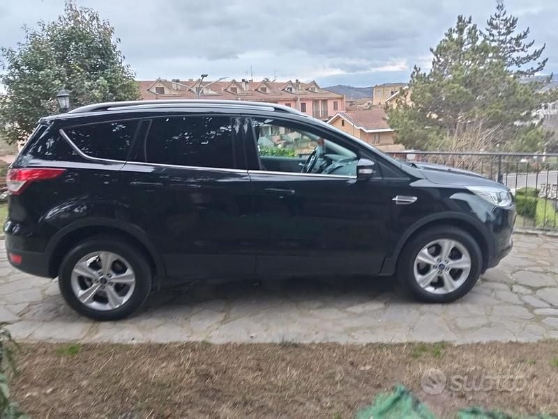 Usata Ford Kuga 115 CV (84 kW) 2014 SUV
