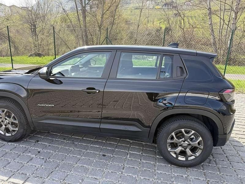 Usata Jeep Avenger Altitude 101 CV (74 kW) 2024 SUV