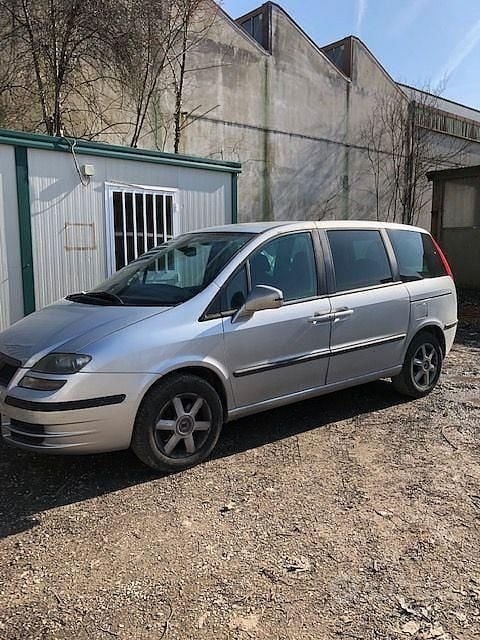 Usata Fiat Ulysse 170 CV (125 kW) 2010 Grigio Monovolume