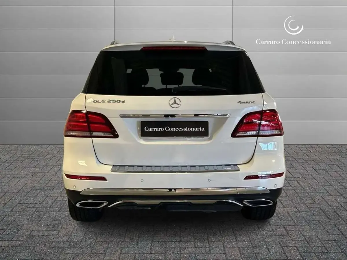 Usata Mercedes GLE250 204 CV (150 kW) 2019 Bianco SUV