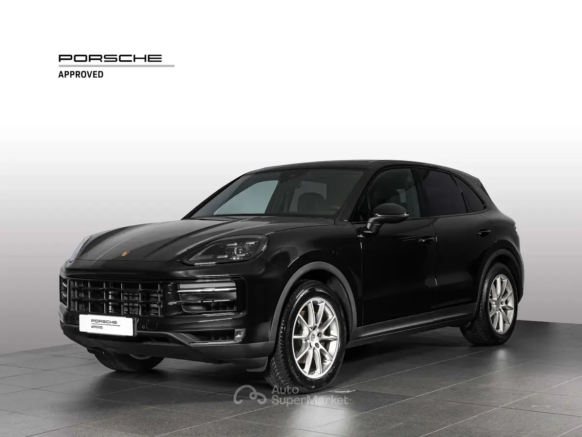 Usata Porsche Cayenne 354 CV (260 kW) 2024 Nero cromite metallizzato SUV