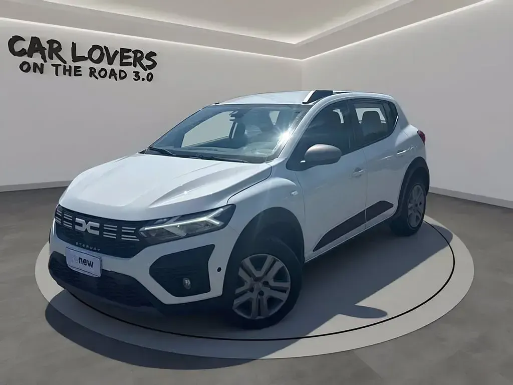 Begagnad Dacia Sandero Expression 101 HK (74 kW) 2023 Halvkombi