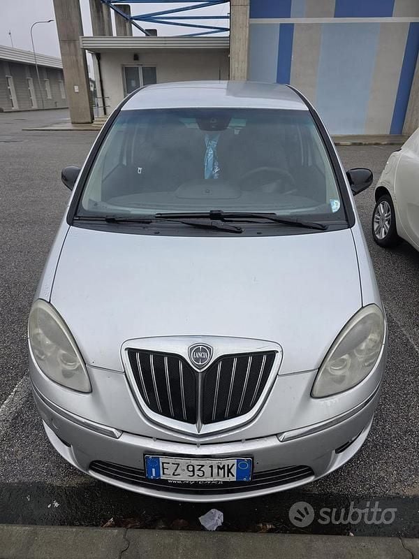Usata 2015 Lancia Musa Monovolume | 3500 € - Immagine 1/4