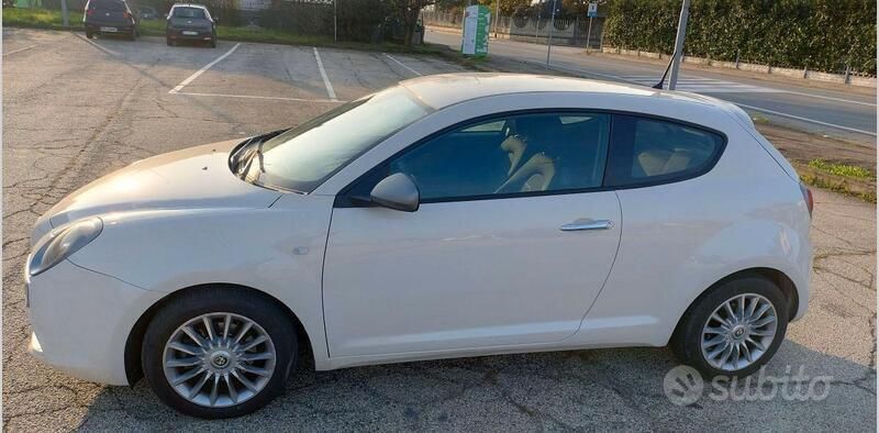 Usata Alfa Romeo MiTo Progression 85 CV (62 kW) 2013 Bianco Utilitaria