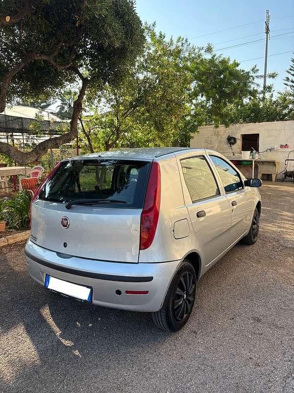 Usata Fiat Punto Classica 60 CV (44 kW) 2008 Berlina