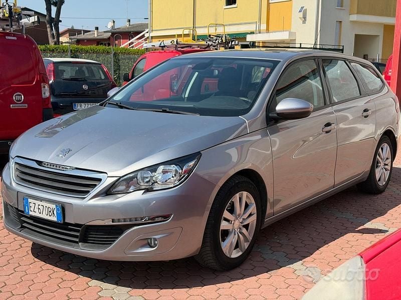Usata Peugeot 308 Business-Line 116 CV (85 kW) 2015 Grigio Station wagon