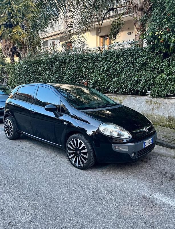 Usata Fiat Punto Evo 95 CV (69 kW) 2011 Utilitaria