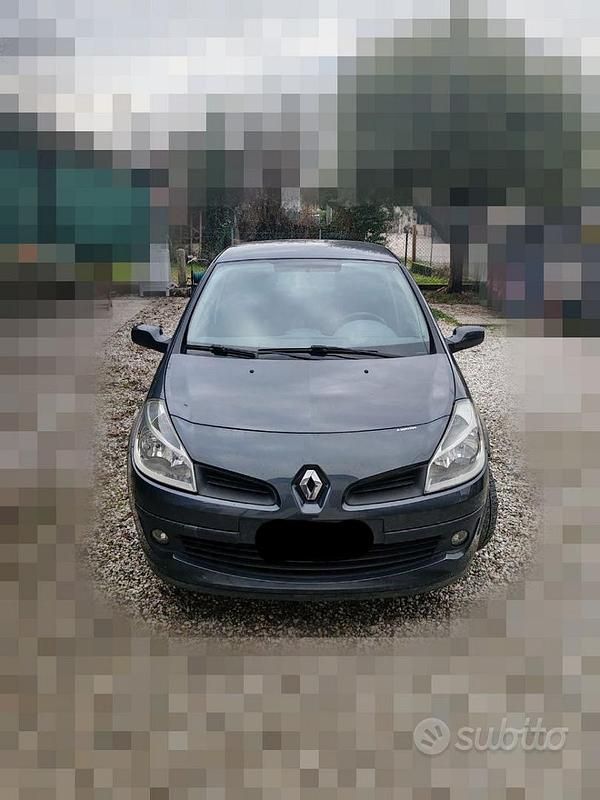Grigio Usata 2007 Renault Clio II Rip Curl Berlina | 1900 € (Ottimo prezzo) - Immagine 1/4