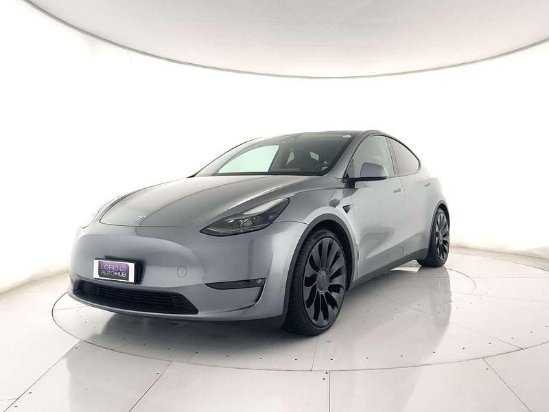 Usata Tesla Model Y Performance 155 kW (211 CV) 2023 Grigio metallizzato SUV