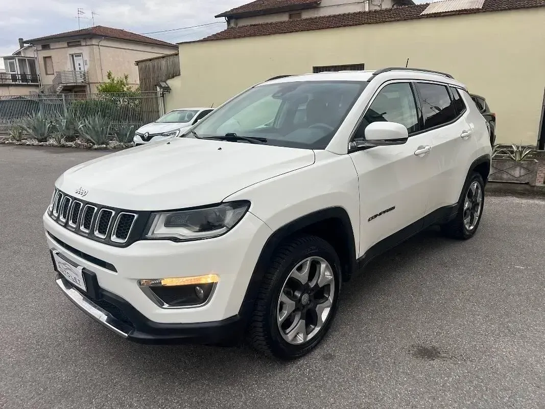 Usata Jeep Compass Limited 140 CV (102 kW) 2018 Bianco SUV