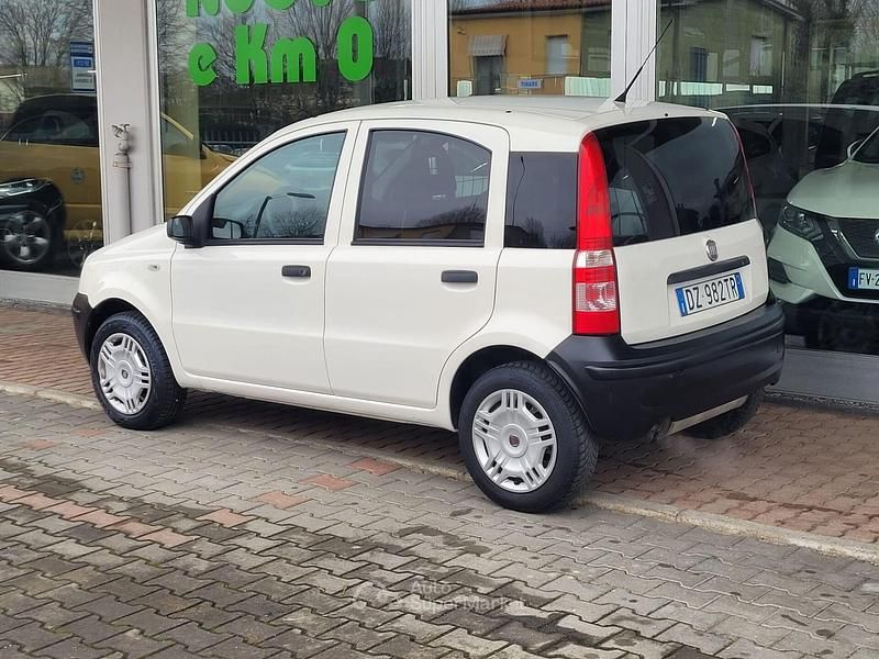 Usata Fiat Panda Active 60 CV (44 kW) 2010 Bianco Utilitaria