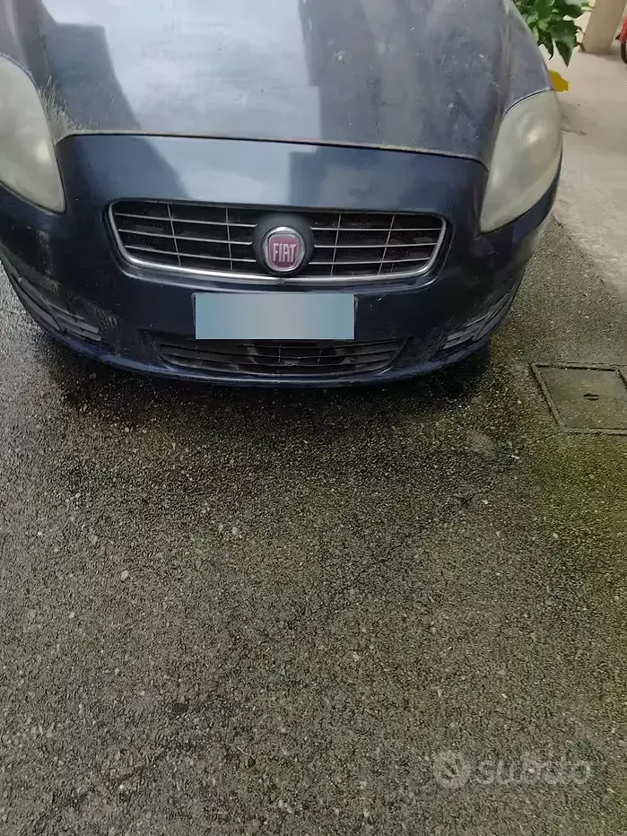 Usata Fiat Croma 150 CV (110 kW) 2011 Blu Station wagon