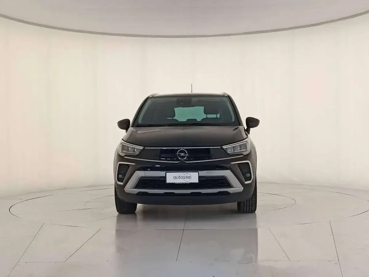 Usata Opel Crossland Elegance 131 CV (96 kW) 2023 Nero SUV