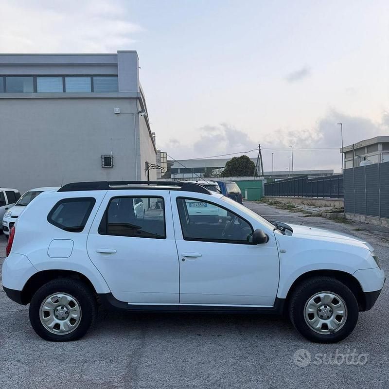 Usata Dacia Duster 110 CV (80 kW) 2012 Bianco SUV