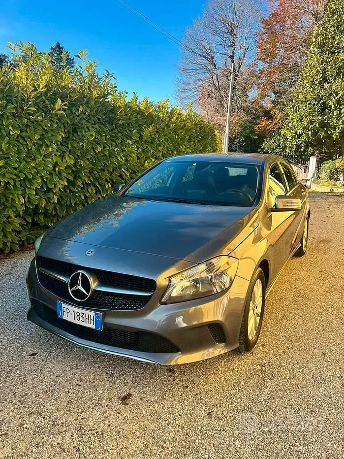 Usata Mercedes A160 90 CV (66 kW) 2018 Utilitaria