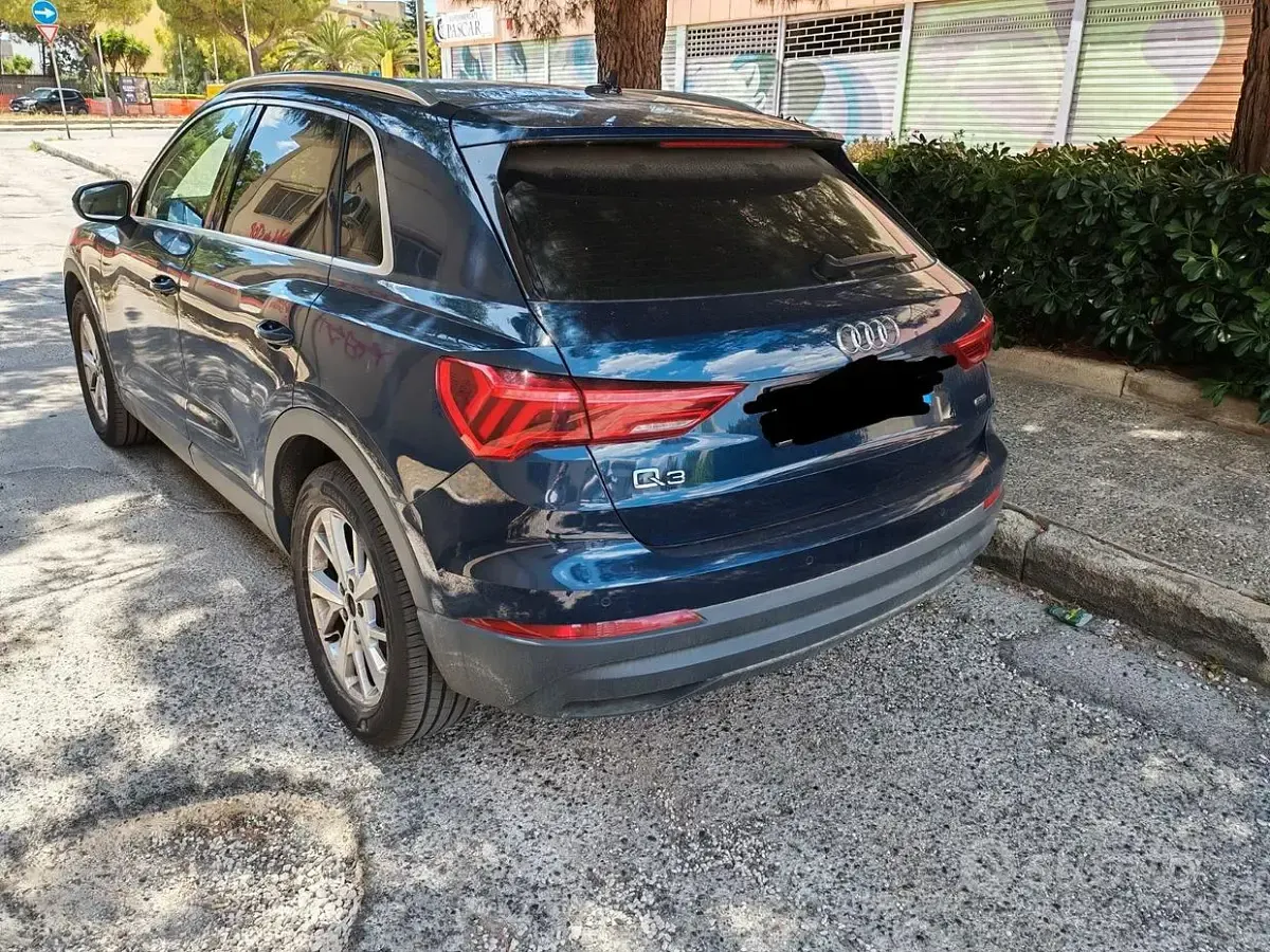 Usata Audi Q3 Business 150 CV (110 kW) 2020 Blu SUV