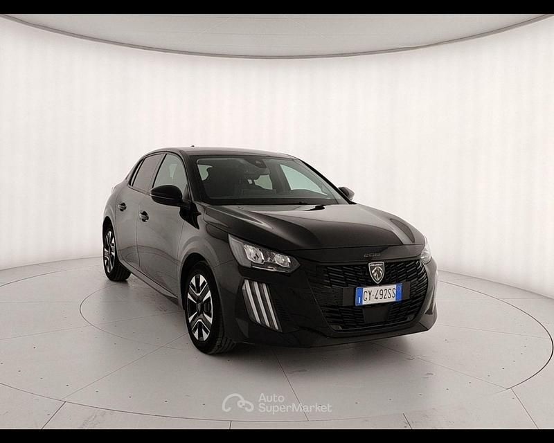 Usata Peugeot 208 Allure 101 CV (74 kW) 2025 Nero Utilitaria