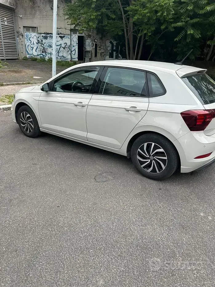Occasion VW Polo 95 ch (69 kW) 2023 Gris Citadine