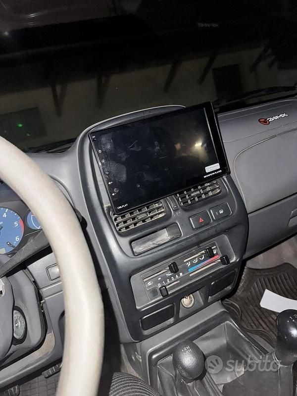 Usata Nissan King 2002 Grigio Pick-up