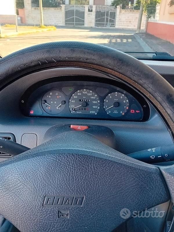 Usata Fiat Punto 73 CV (53 kW) 1996 Utilitaria