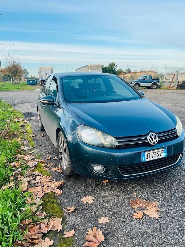 Usata VW Golf VI 110 CV (80 kW) 2008 Blu Utilitaria