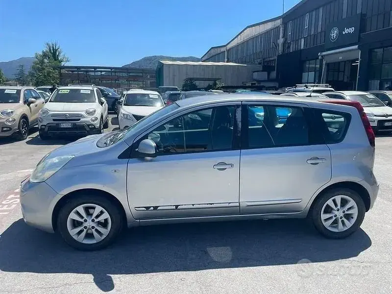 Usata Nissan Note Acenta 88 CV (64 kW) 2009 Grigio Utilitaria