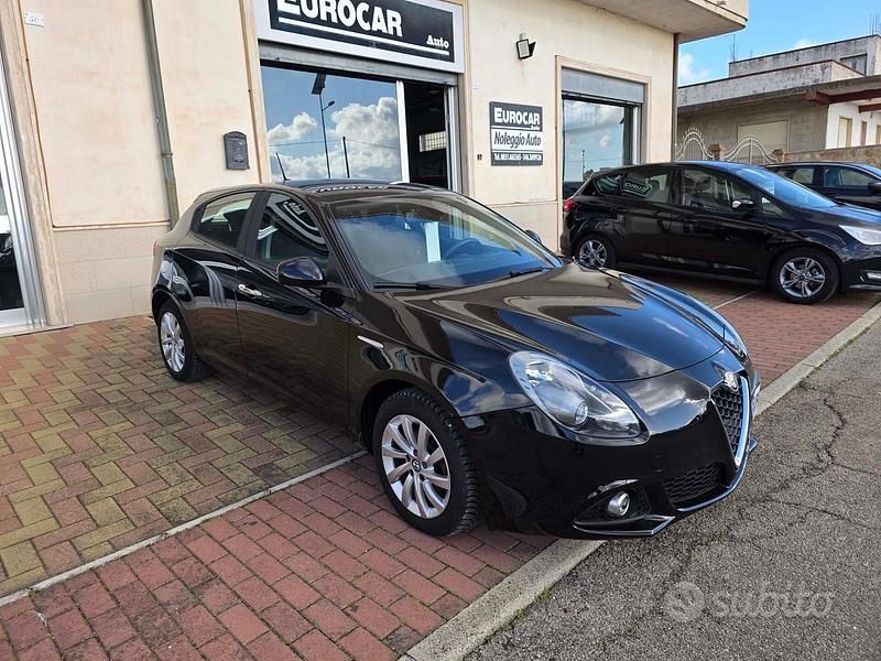 Usata Alfa Romeo Giulietta Progression 120 CV (88 kW) 2015 Nero Berlina