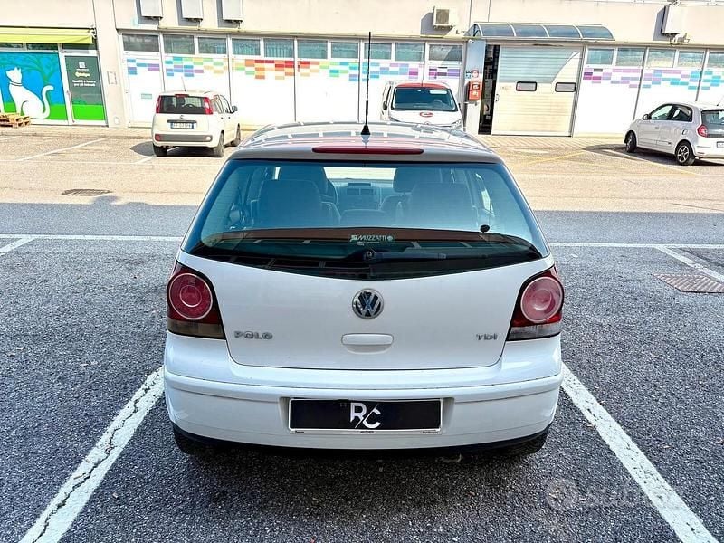 Usata VW Polo Comfortline 69 CV (50 kW) 2009 Bianco Utilitaria
