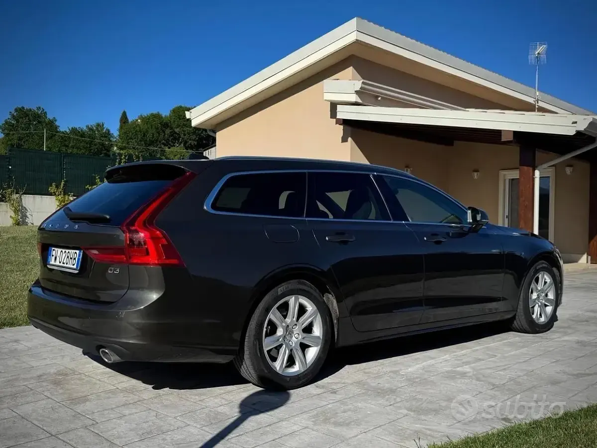 Usata Volvo V90 150 CV (110 kW) 2019 Station wagon