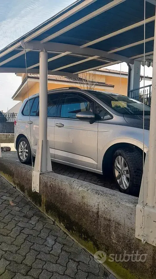 Usata VW Touran 110 CV (80 kW) 2018 Grigio Monovolume