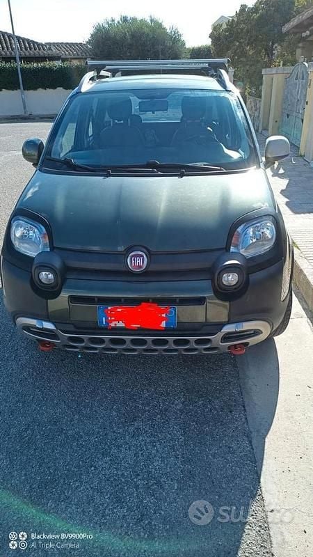 Usata Fiat Panda Cross Cross 69 CV (50 kW) 2018 Verde Utilitaria