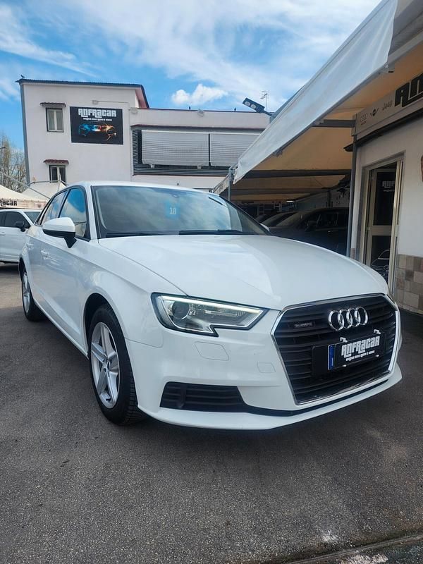 Usata Audi A3 183 CV (134 kW) 2018 Bianco Berlina