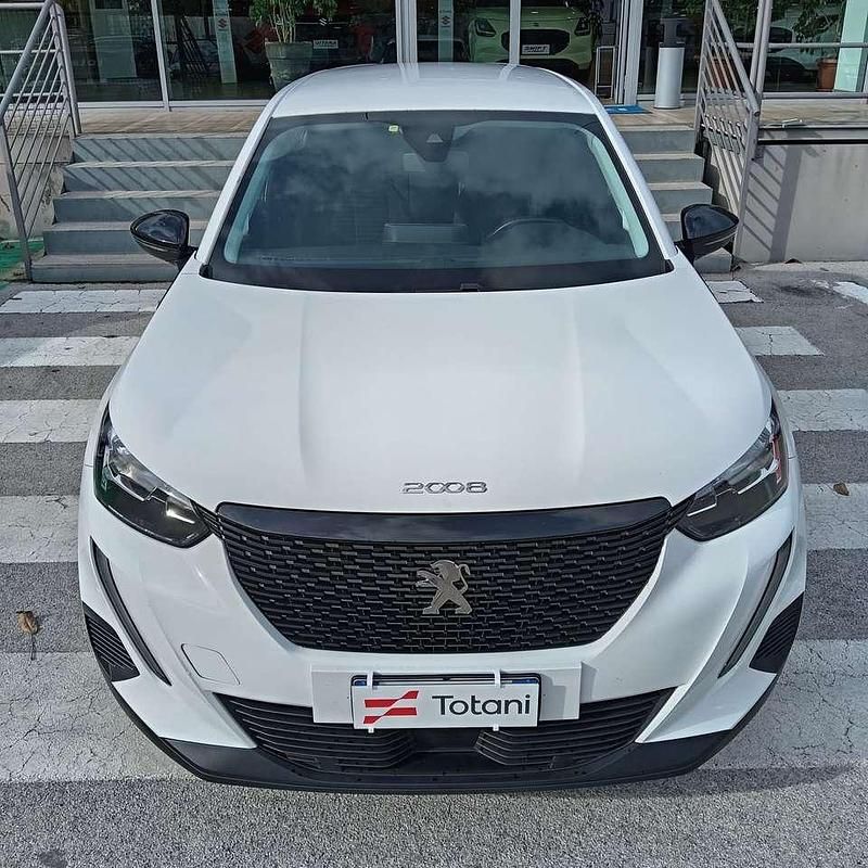 Usata Peugeot 2008 Allure 110 CV (80 kW) 2022 Bianco SUV