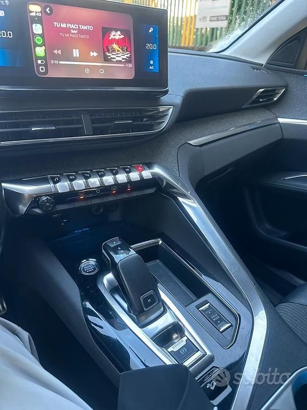 Usata Peugeot 3008 130 CV (95 kW) 2020 Nero SUV