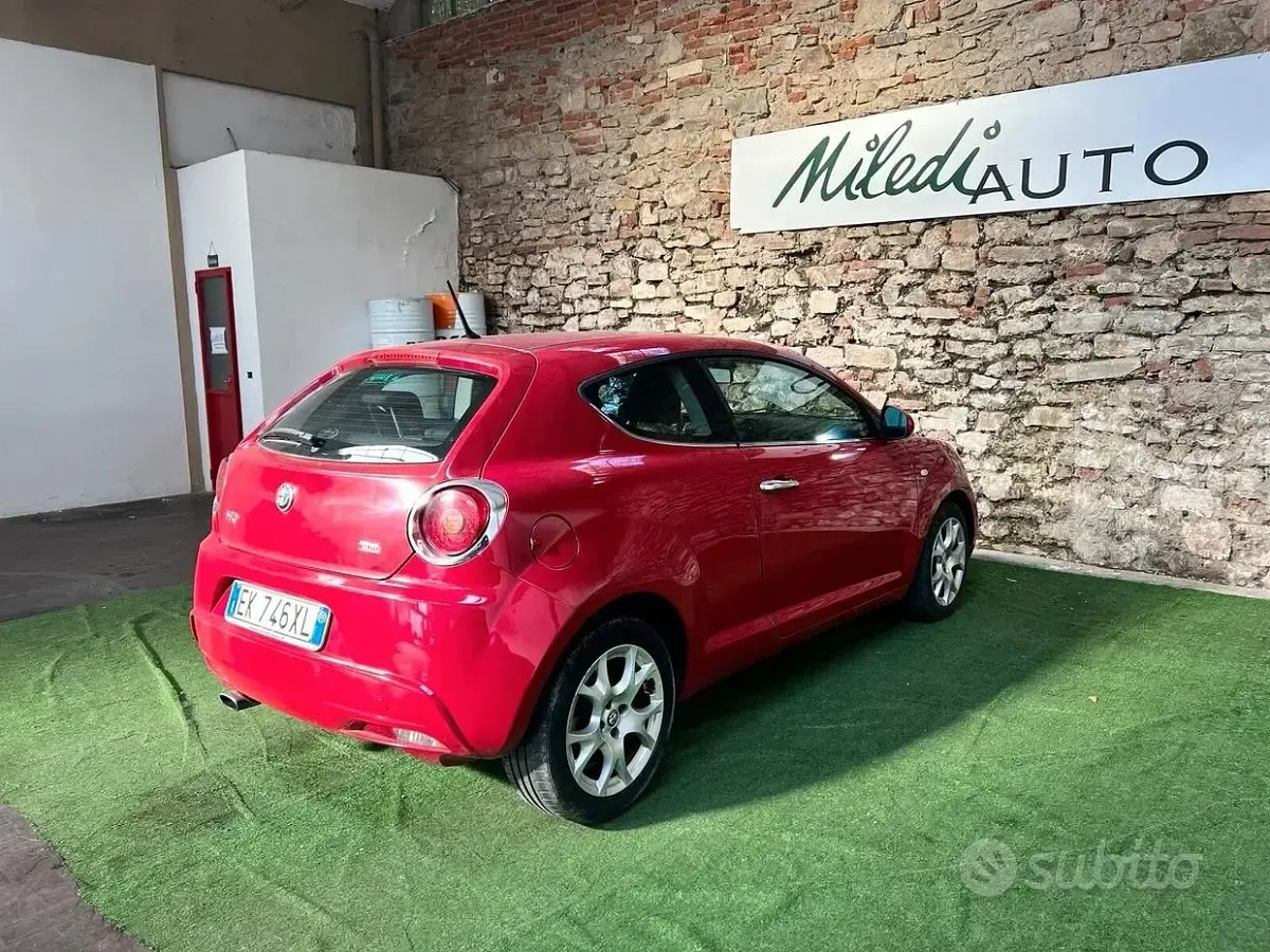 Usata Alfa Romeo MiTo Progression 95 CV (69 kW) 2011 Rosso Utilitaria
