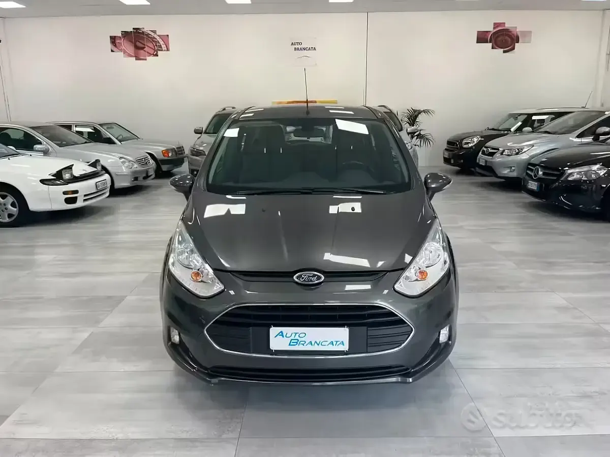 Usata Ford B-MAX 87 CV (63 kW) 2017 Grigio Monovolume