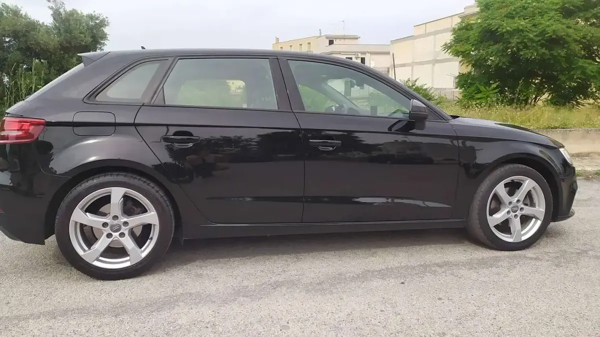 Usata Audi A3 Sport 116 CV (85 kW) 2017 Nero Berlina