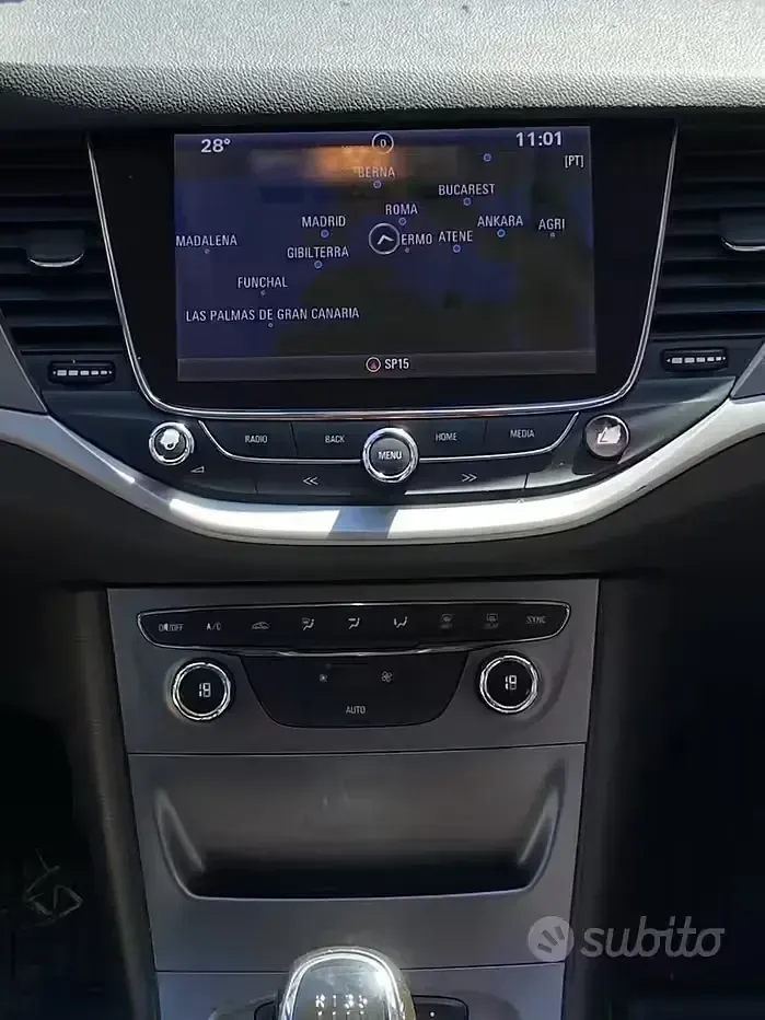 Usata Opel Astra 101 CV (74 kW) 2017 Grigio Station wagon