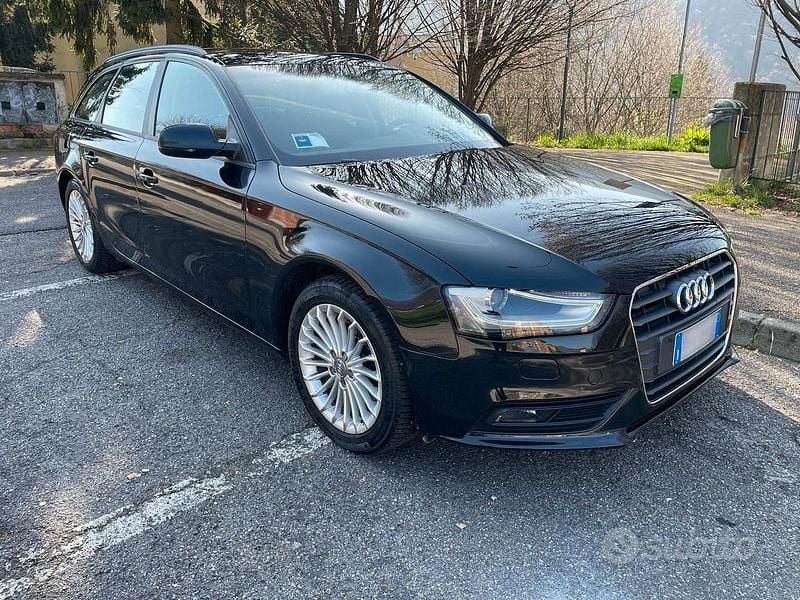 Usata Audi A4 150 CV (110 kW) 2014 Nero Station wagon