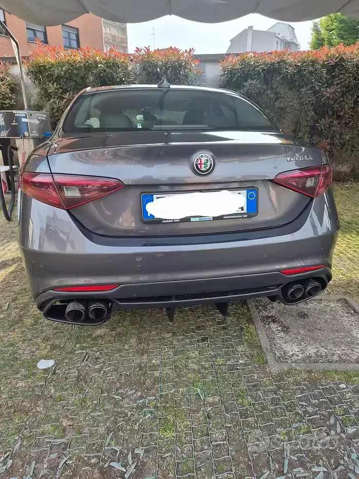 Usata Alfa Romeo Giulia 150 CV (110 kW) 2017 Berlina
