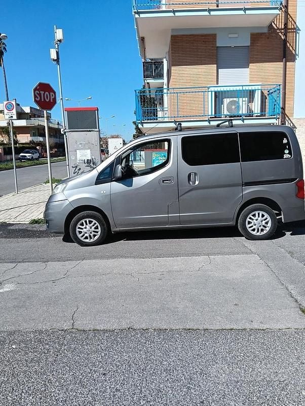 Usata Nissan Evalia 2014 Grigio Monovolume