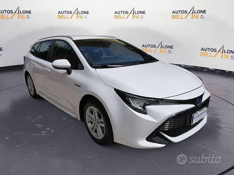 Bianco pastello Usata 2021 Toyota Corolla Business Edition Station wagon | 17.800 € (Ottimo prezzo) - Immagine 1/4