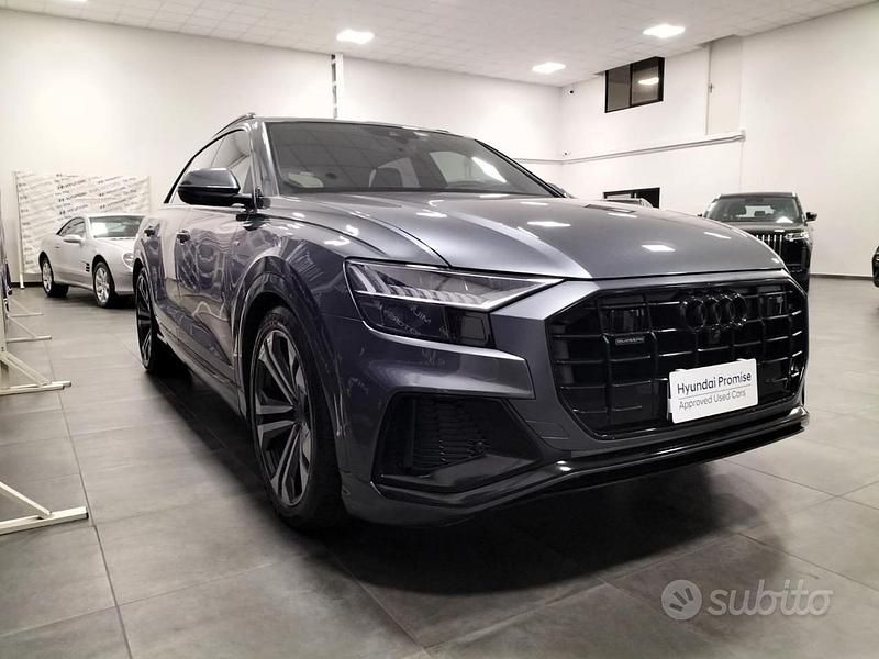 Usata Audi Q8 S-Line 286 CV (210 kW) 2018 Grigio SUV