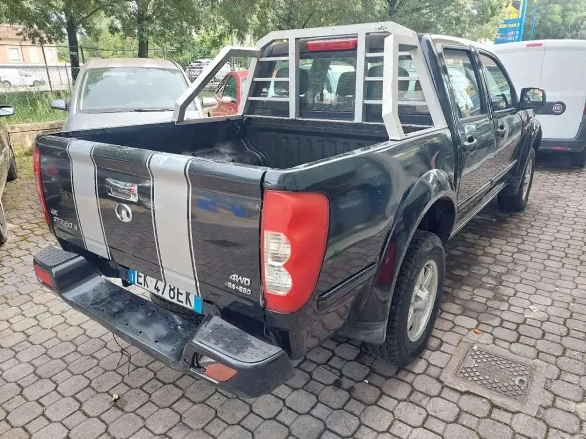 Usata Great Wall Steed 5 143 CV (105 kW) 2011 Nero Furgone