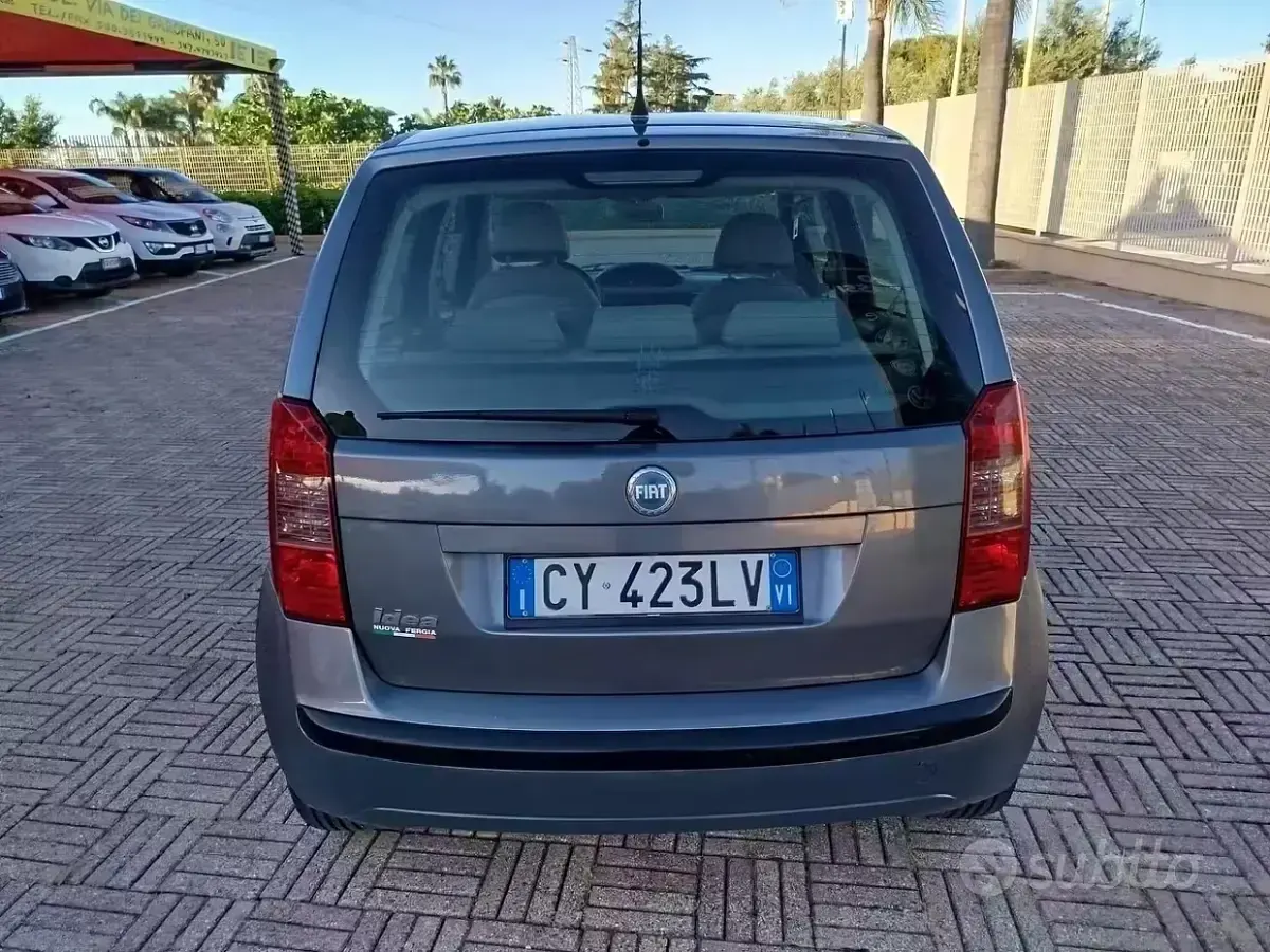 Usata Fiat Idea Emotion 95 CV (69 kW) 2005 Monovolume