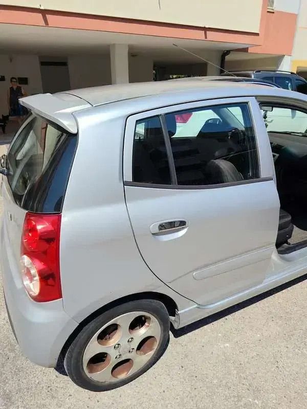Usata Kia Picanto 63 CV (46 kW) 2008 Utilitaria