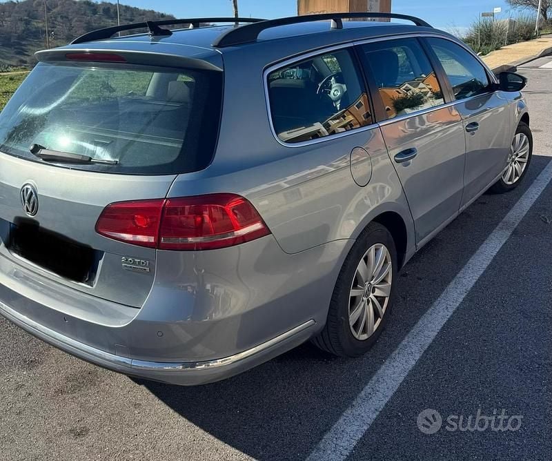Usata 2012 VW Passat Station wagon | 4500 € (Ottimo prezzo) - Immagine 1/3